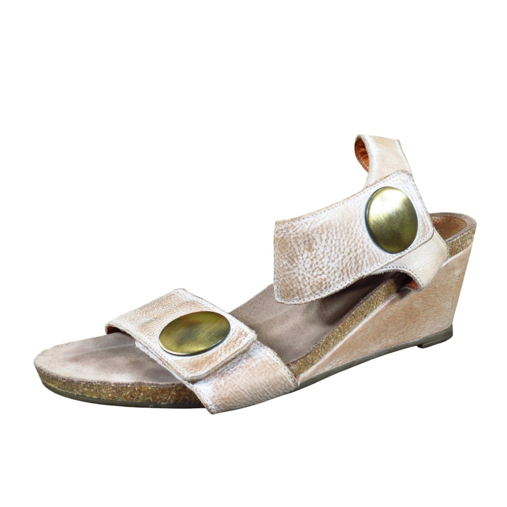 Taos Carousel 2 Women Wedge Sandals Size 41 Comfort Walking Tan Leather Shoes